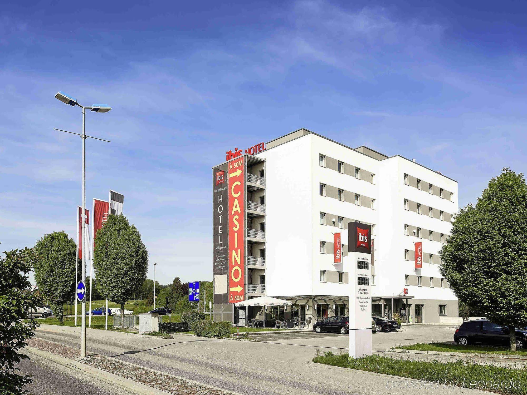 Ibis Fribourg Hotel Exterior foto