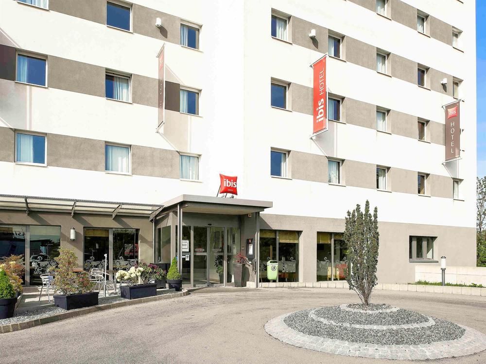 Ibis Fribourg Hotel Exterior foto